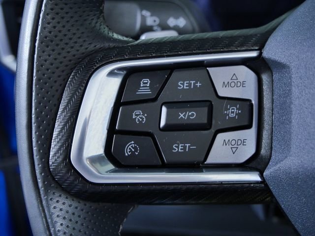 Certified Used 2025  Ford GT Premium image 23