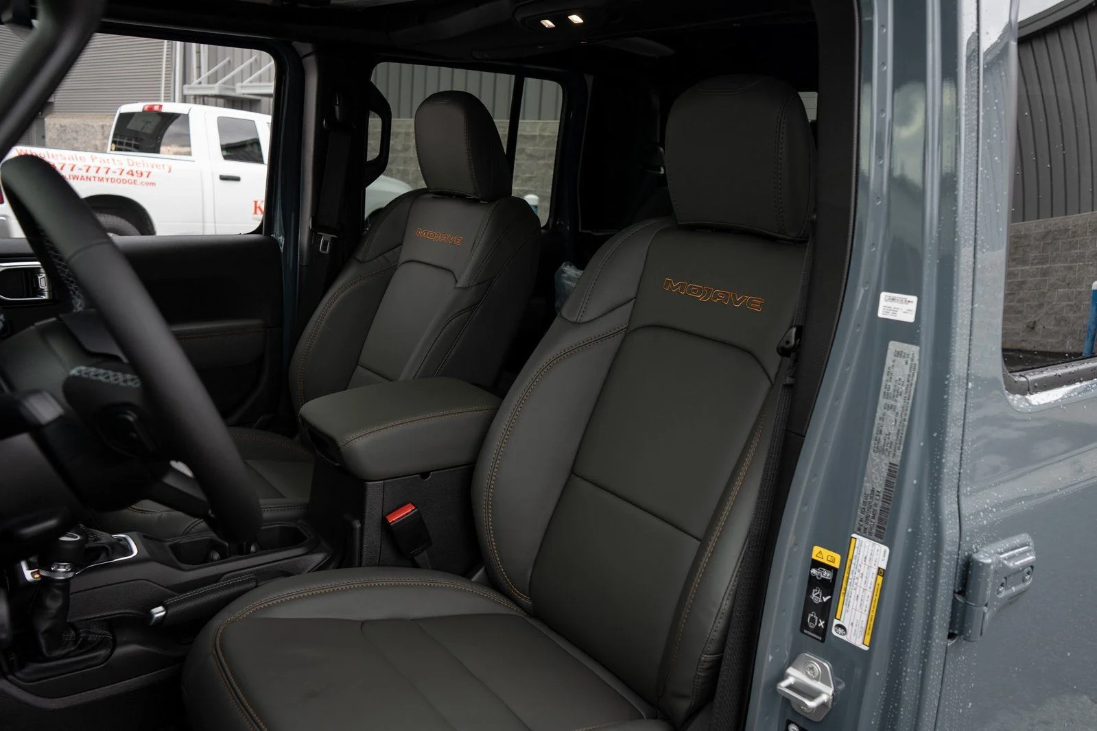 New 2026 Anvil Clearcoat Jeep Mojave X image 15