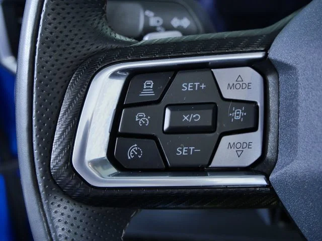 Certified Used 2025  Ford GT Premium image 23