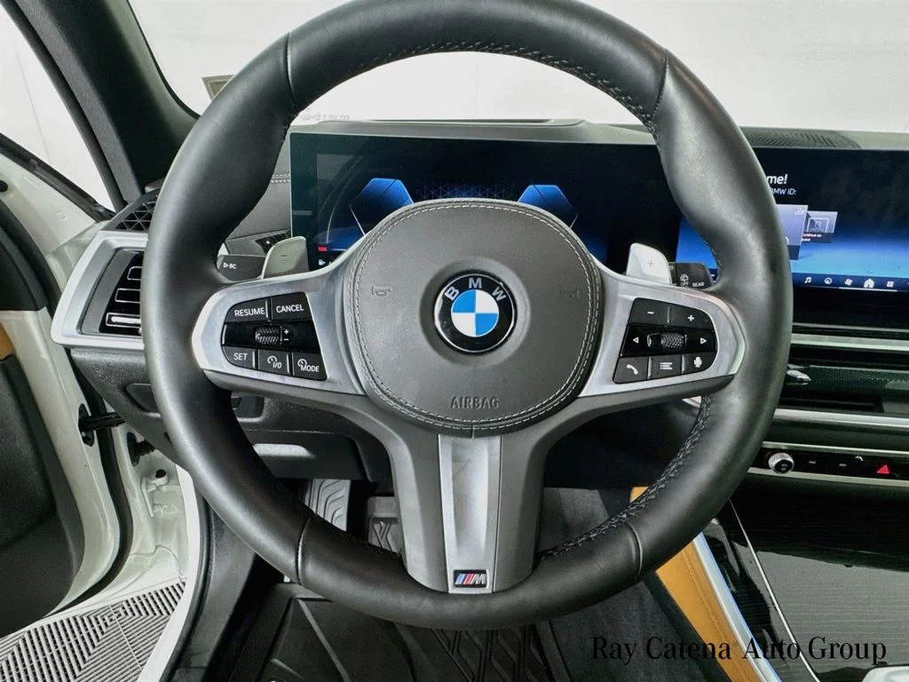 Used 2026 White BMW xDrive40i image 11