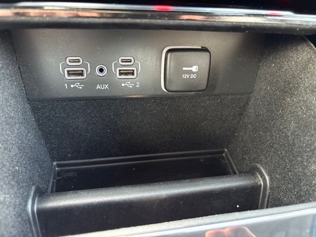 Used 2021 Bright White Clearcoat Jeep Limited image 19