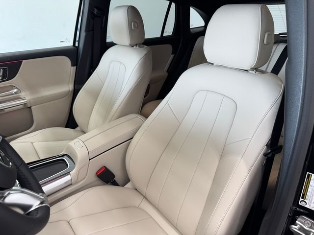 New 2026 Cosmos Black Metallic Mercedes-Benz GLA 250 image 50