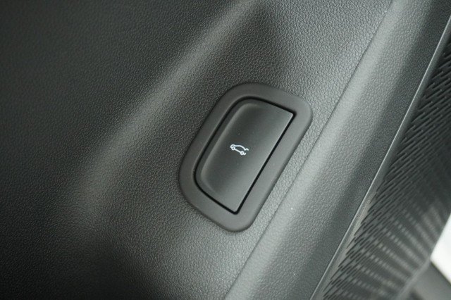 2026 Chevrolet Traverse LT - Photo 16