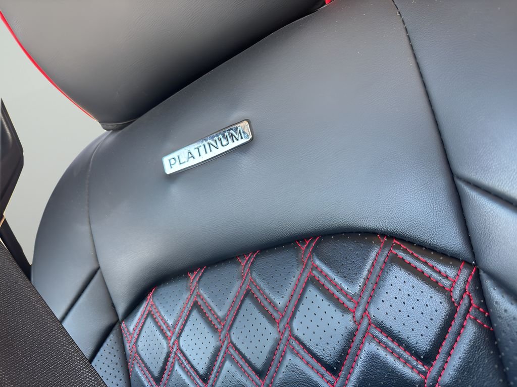 Used 2020 Granite Crystal Metallic Clearcoat Jeep Sahara image 16
