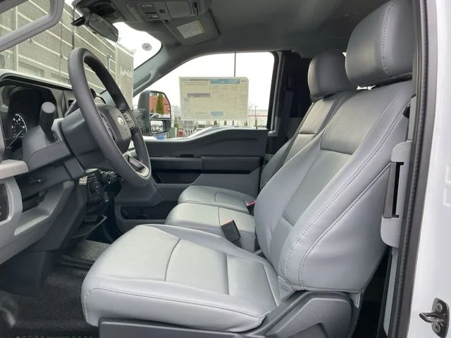New 2026 Oxford White Ford XL image 11