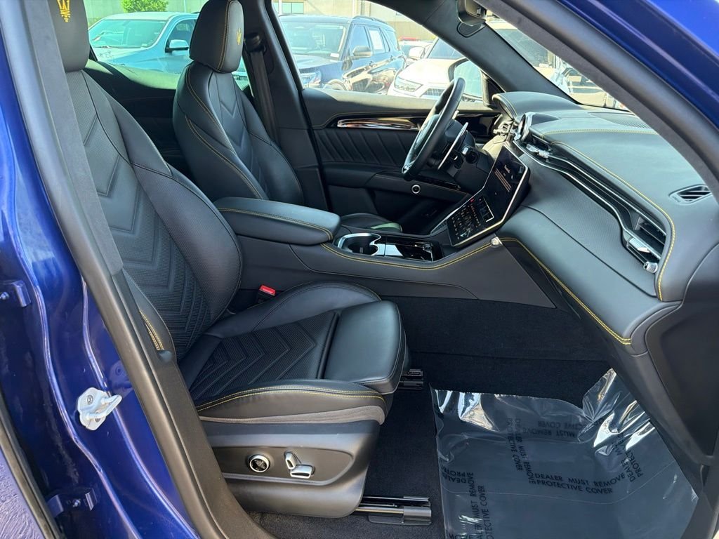 Used 2023 Blue Maserati Modena image 18