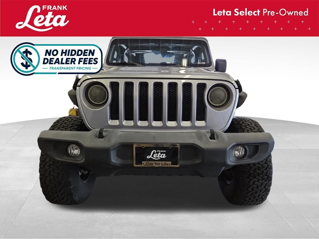 Used 2018 Billet Silver Metallic Clearcoat Jeep  image 11