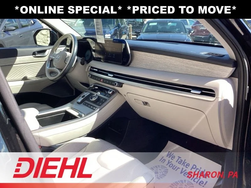 Used 2023 Black Hyundai Calligraphy image 17