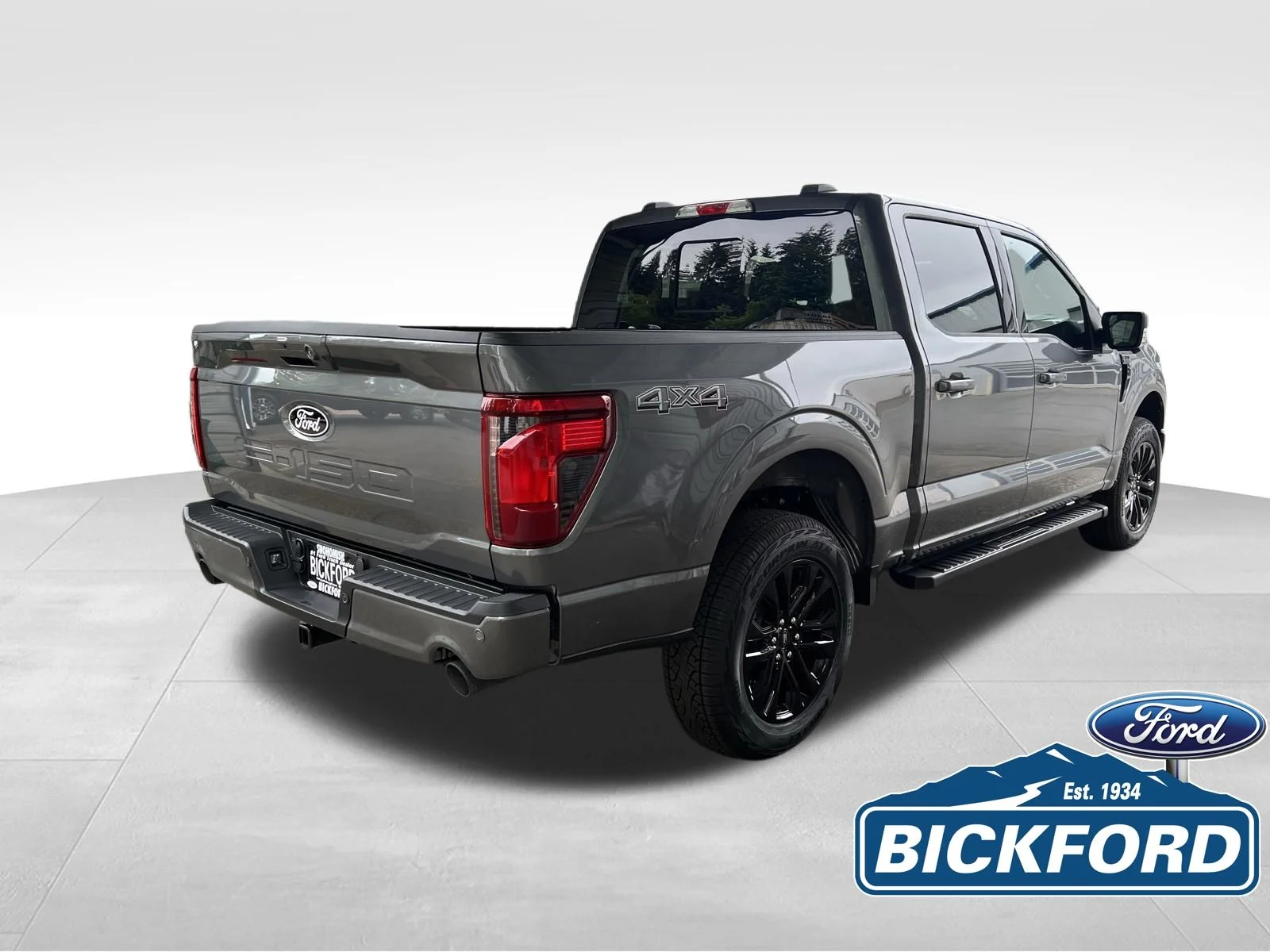 New 2026 Gray Ford XLT image 5