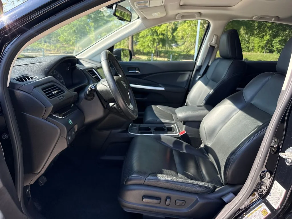 Used 2016 White Diamond Pearl Honda EX-L image 12