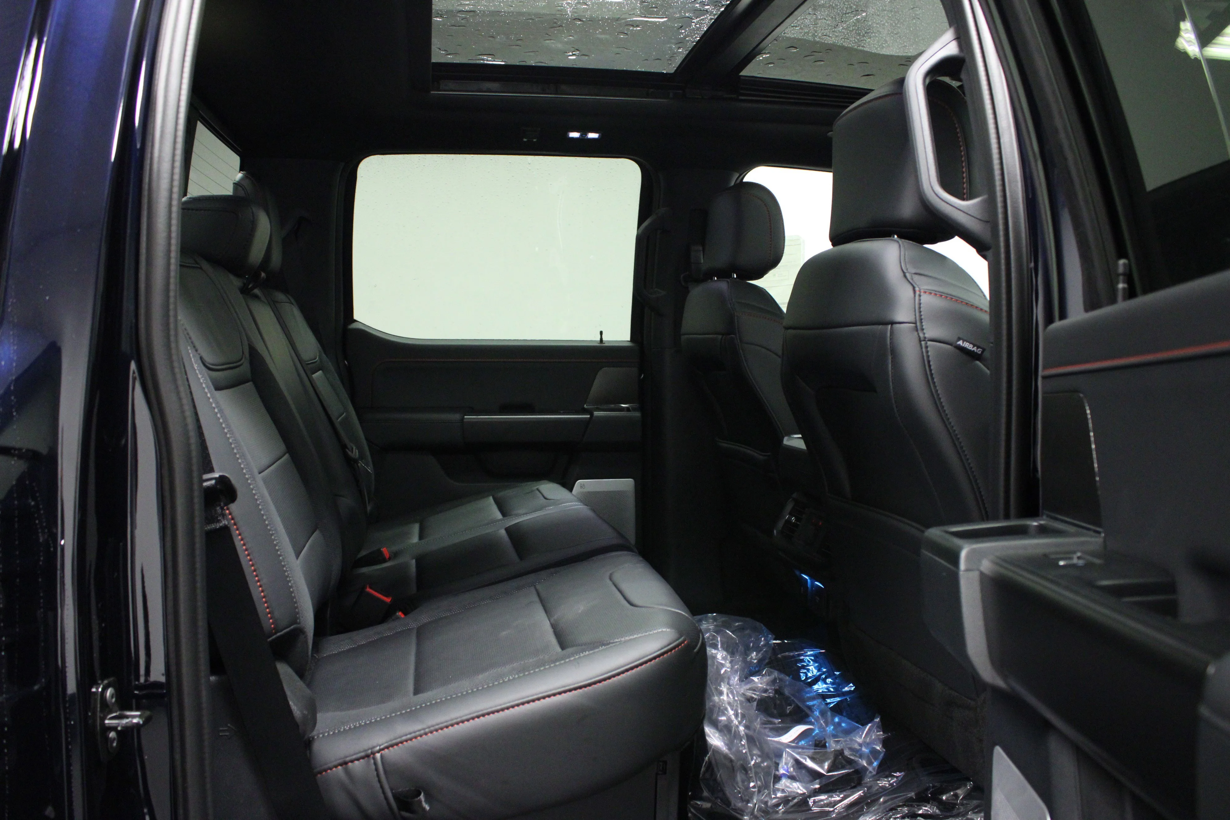 Used 2025 Antimatter Blue Metallic Ford Raptor image 15