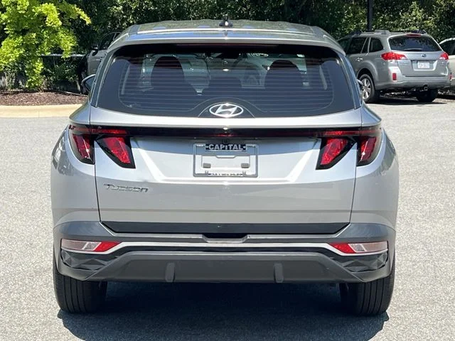 Used 2024 Silver Hyundai SE image 12