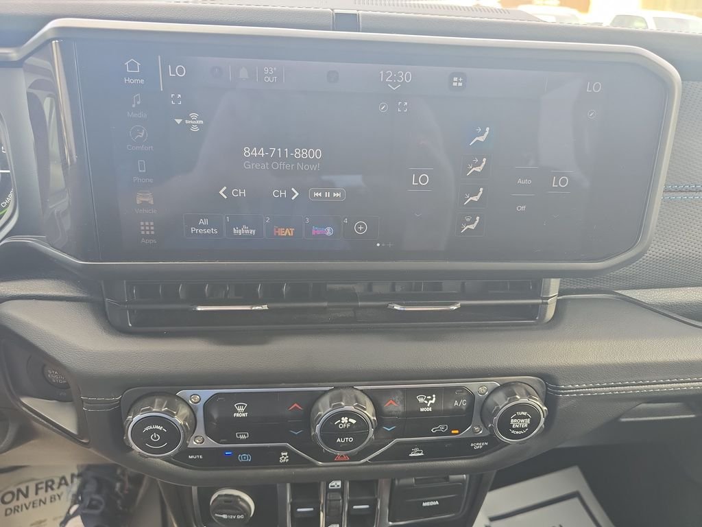Used 2024 Silver Jeep Rubicon 4xe image 20