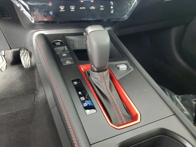 New 2026 Aspen White TriCoat Nissan SR image 23