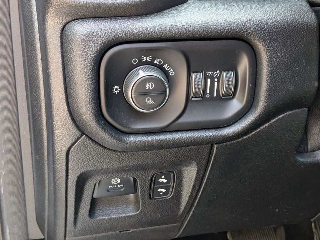 Used 2021 White Ram Laramie image 13
