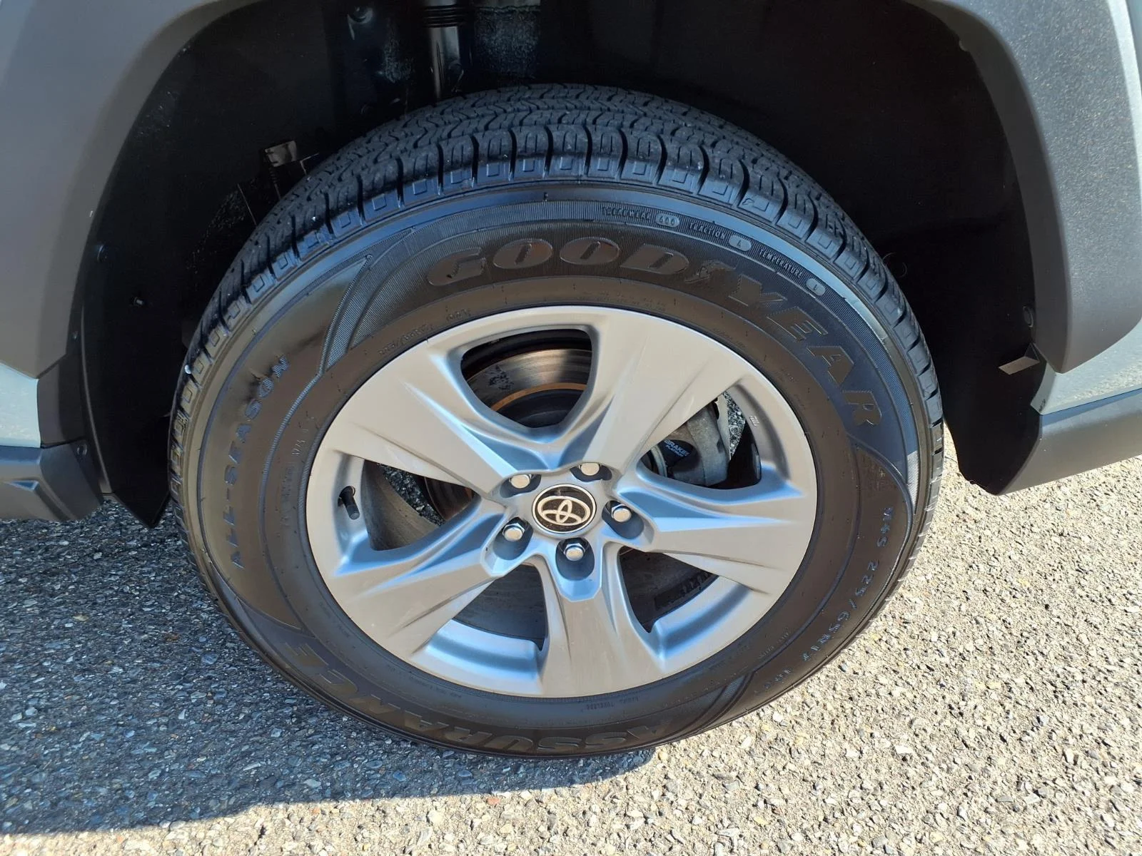 Used 2022 Lunar Rock Toyota XLE image 13