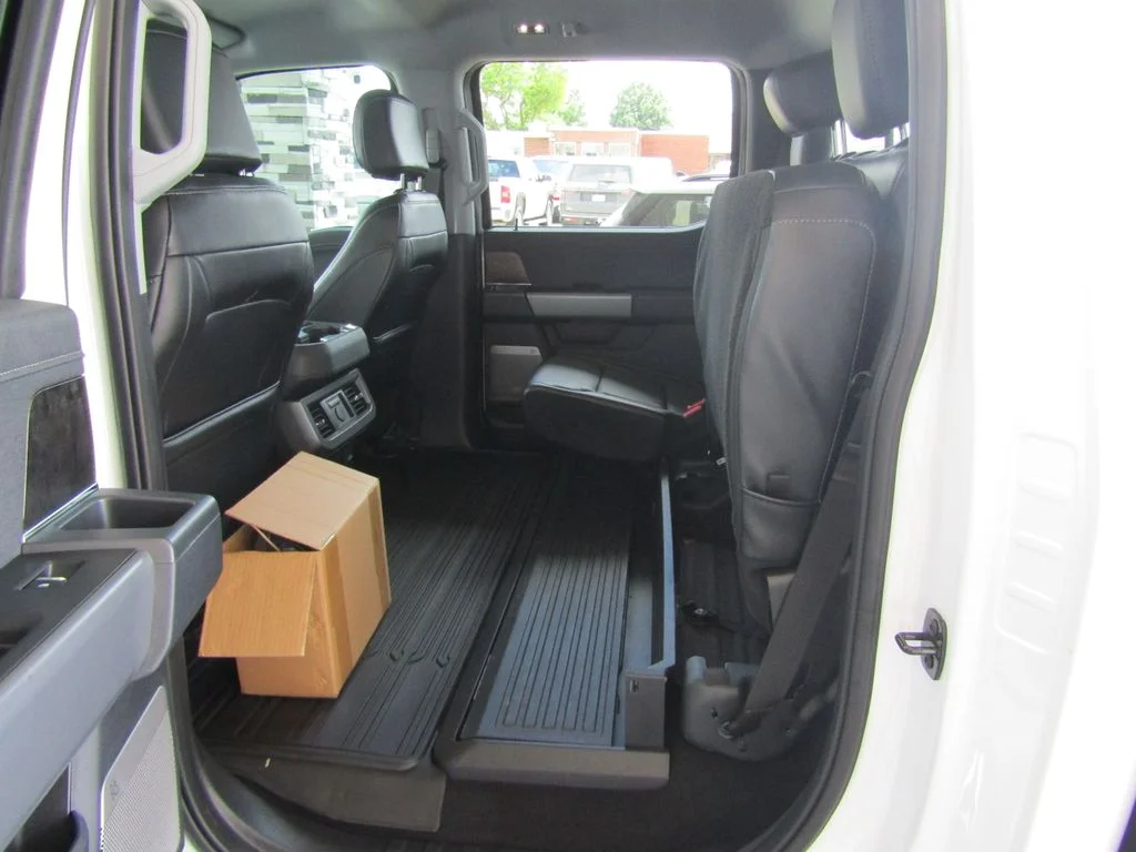 Used 2024 White Ford Lariat image 35