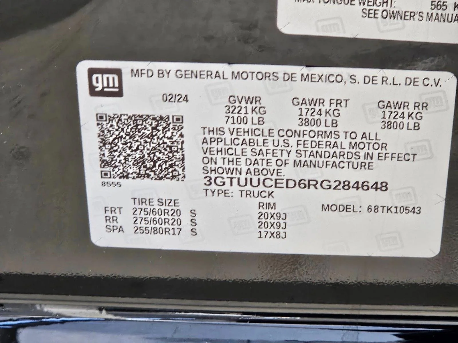 Used 2024 Onyx Black GMC Elevation image 26