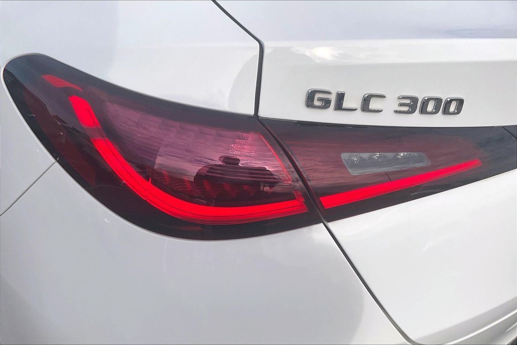 2024 Mercedes-Benz GLC Coupe GLC300 - Photo 24