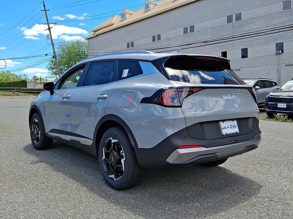 New 2026 Wolf Gray Kia EX image 3