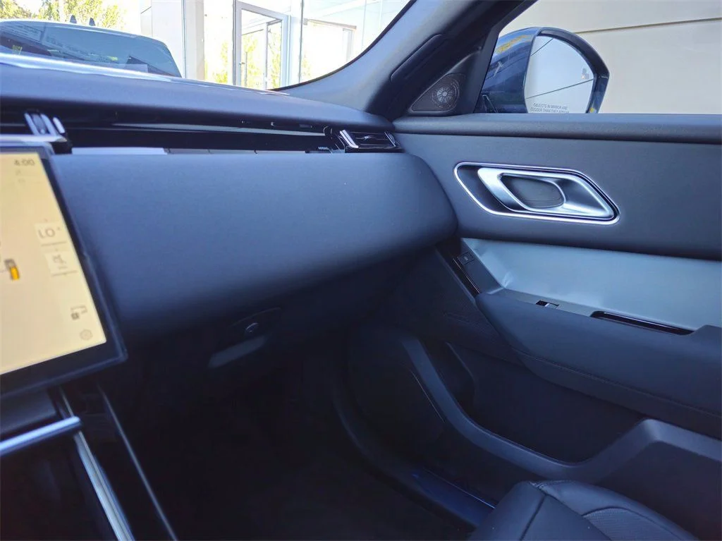 New 2025 Varesine Blue LAND ROVER S image 19