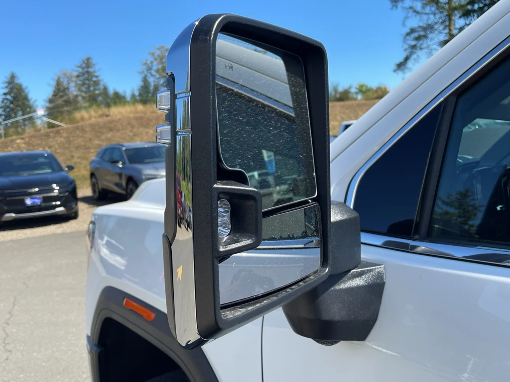 2025 GMC Sierra 3500HD SLT - Photo 14