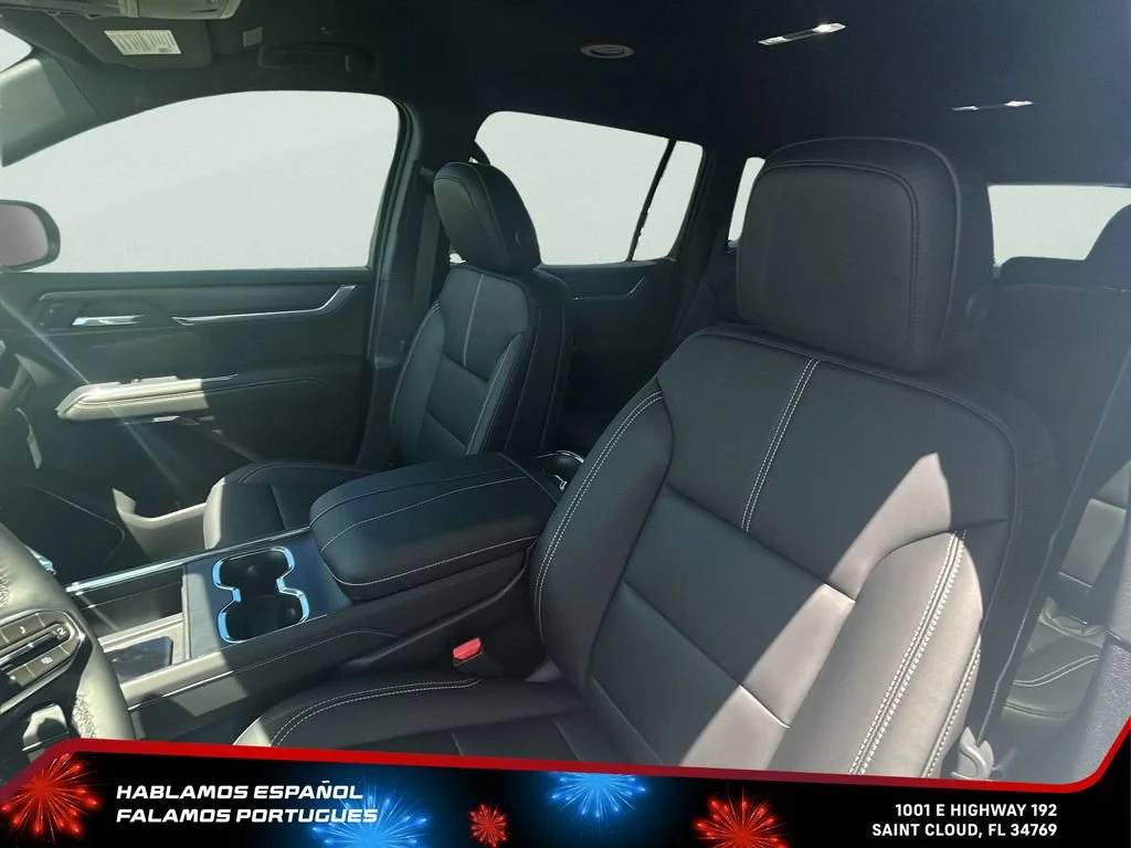 New 2026 Glacier White Tricoat GMC Elevation image 15