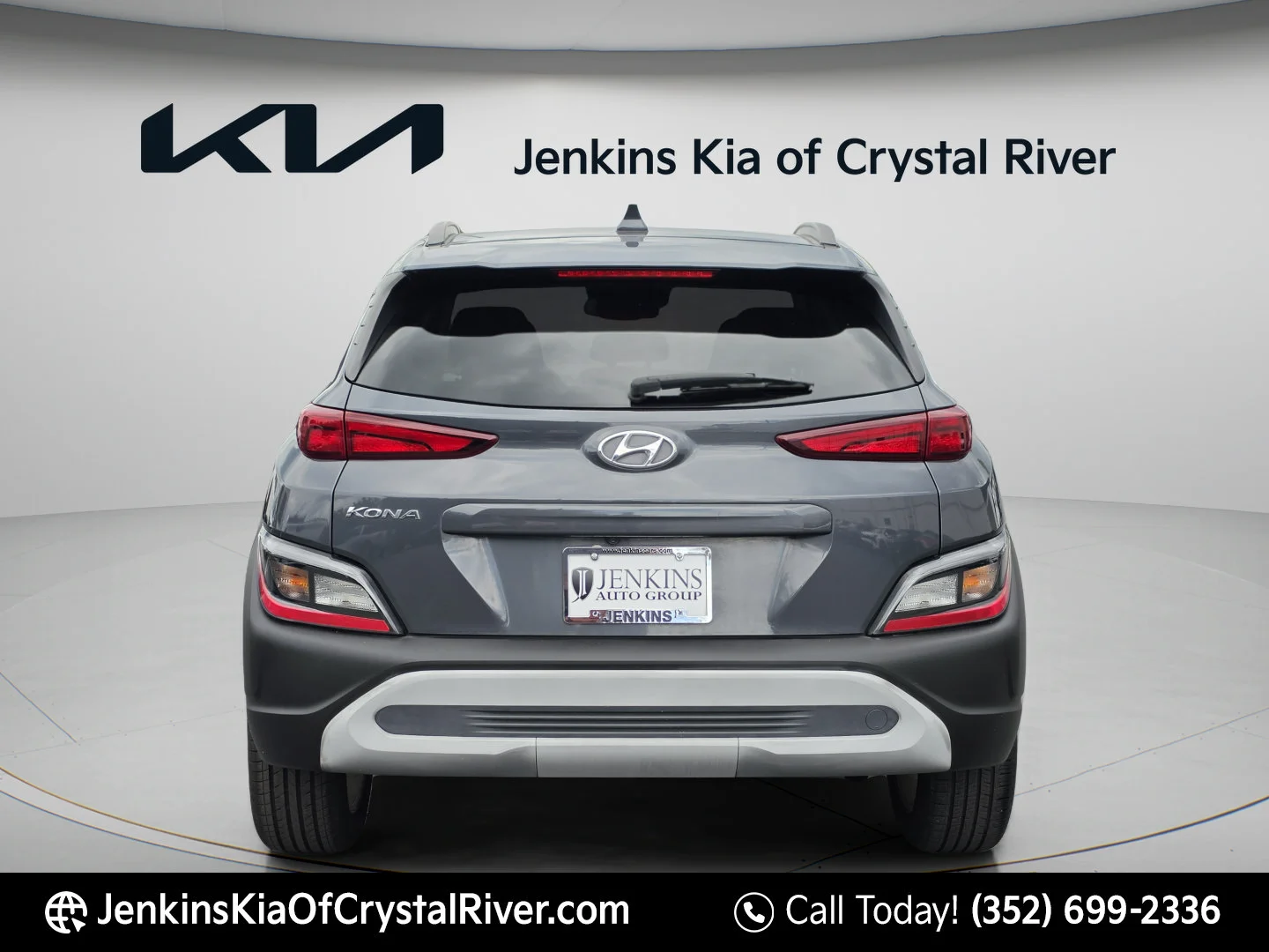 Used 2022 Thunder Gray Hyundai SEL image 6