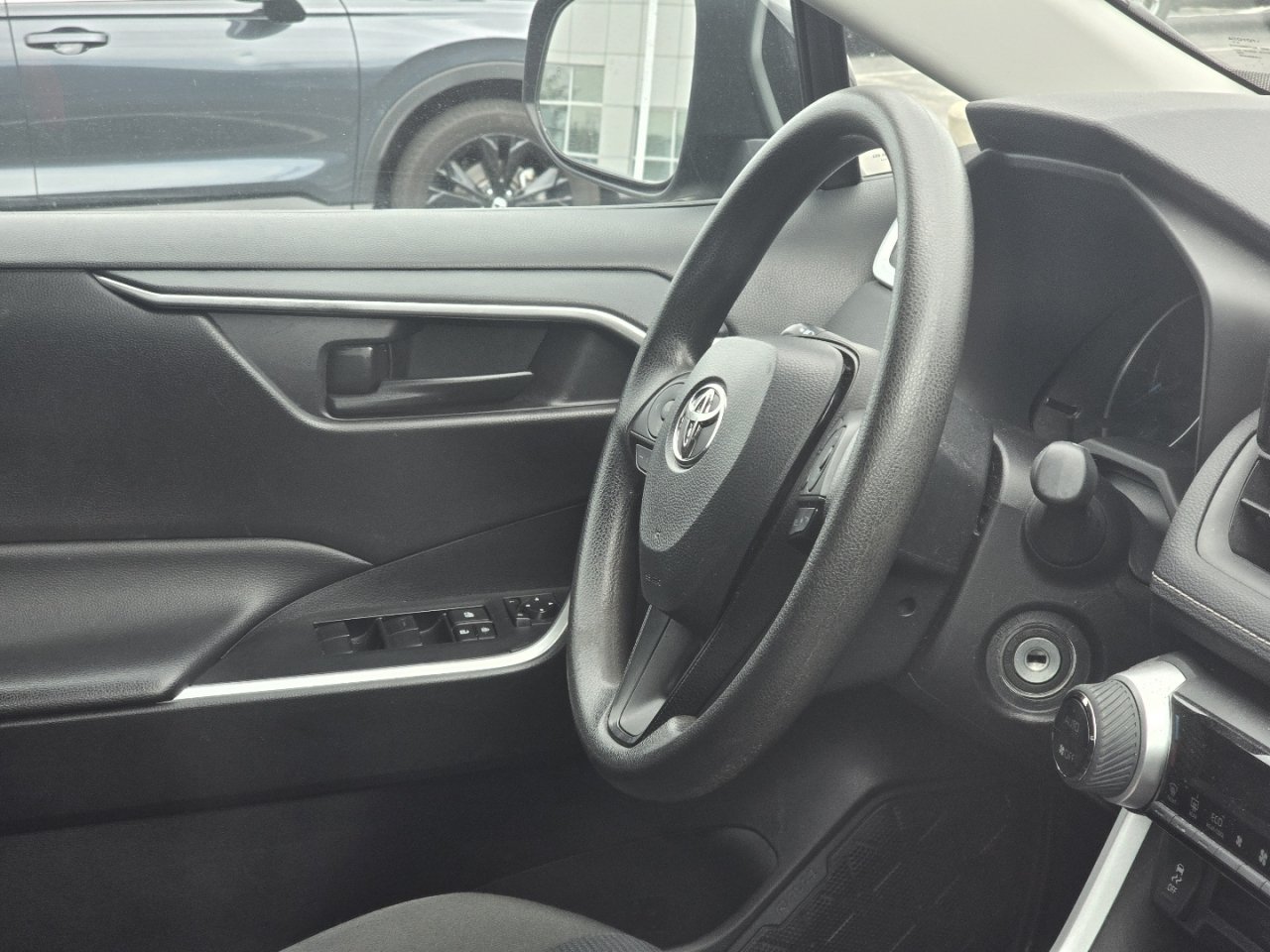 Used 2022 Black Toyota LE image 17