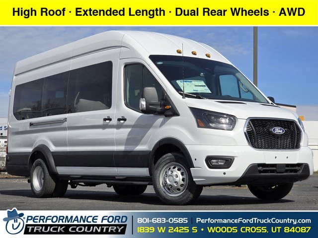 2026 Ford Transit Passenger Wagon XLT
