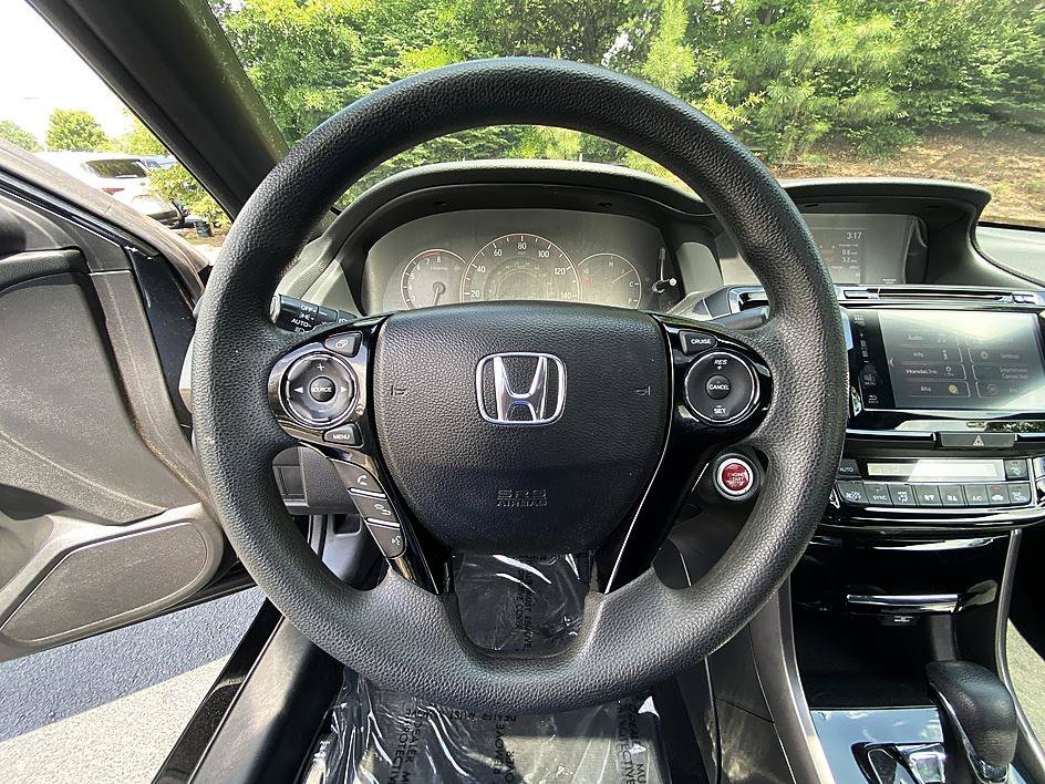 Used 2017 Crystal Black Pearl Honda EX image 12
