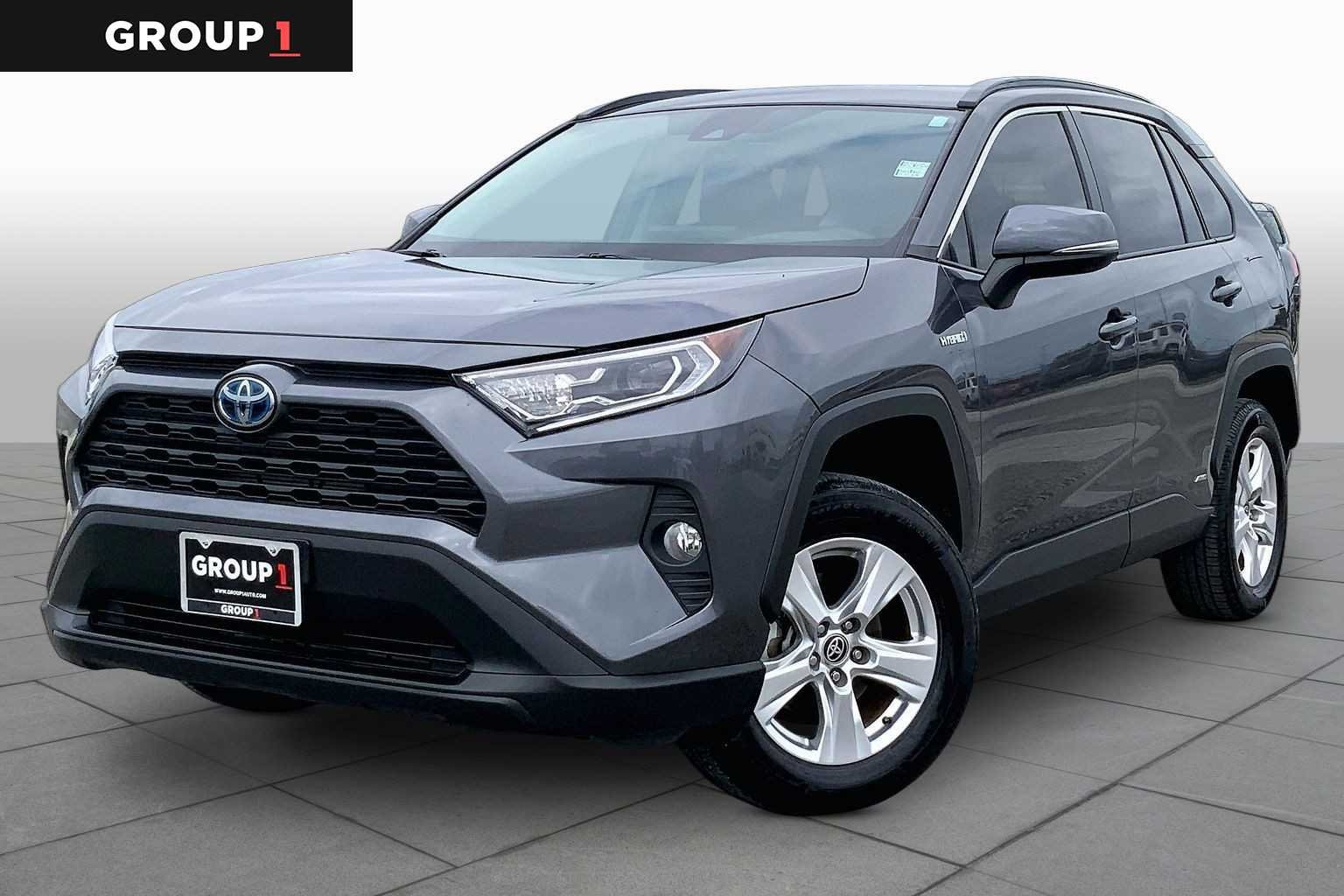 2021 Toyota RAV4 Hybrid XLE