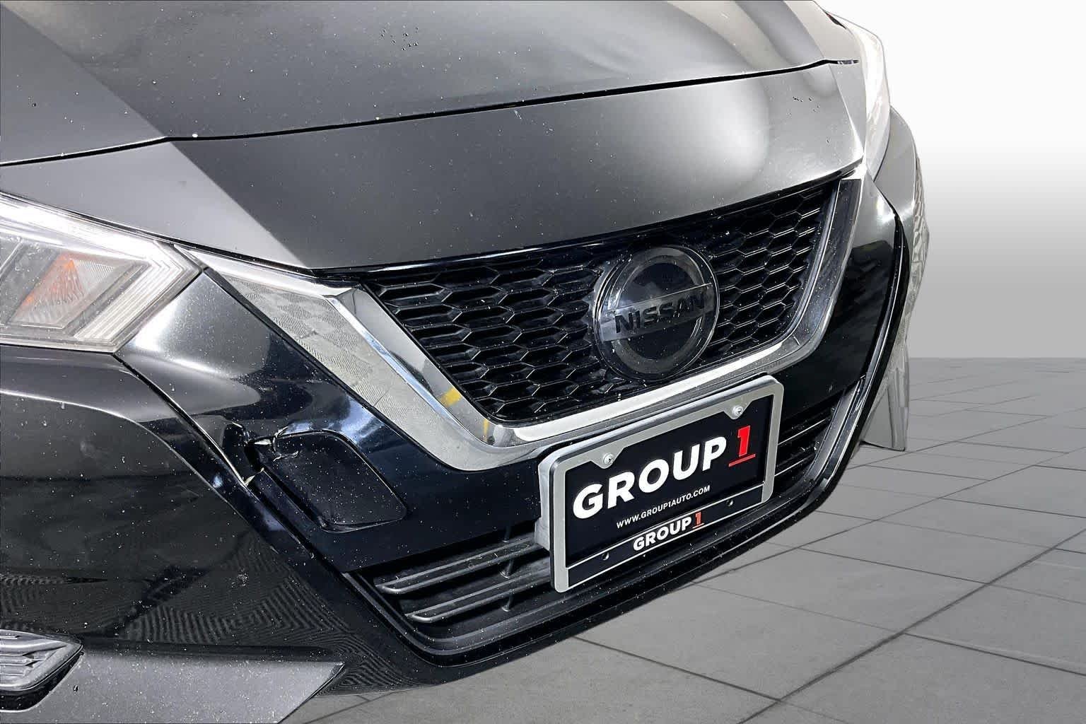 Used 2021 Super Black Nissan SV image 29