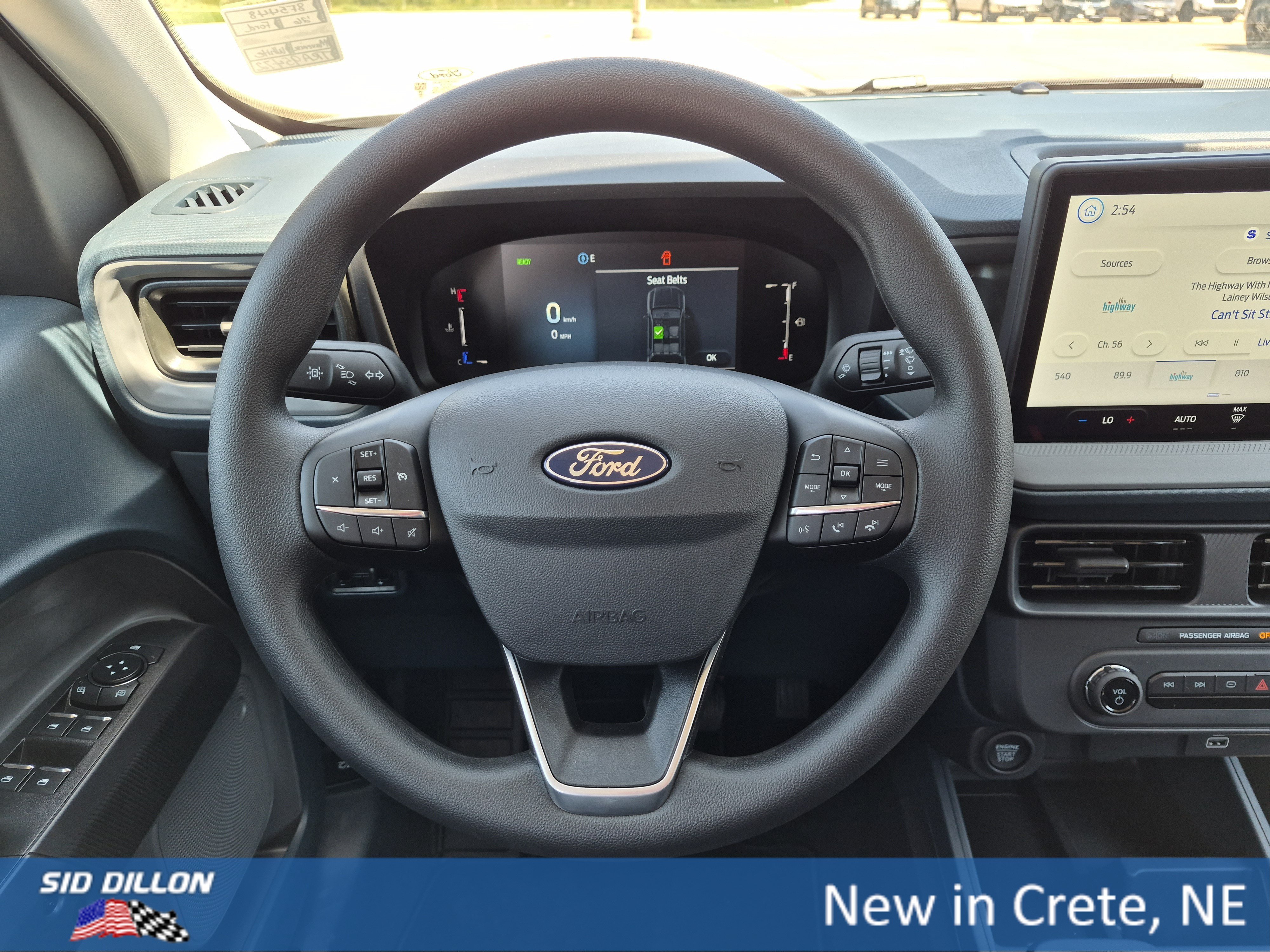 New 2026 Oxford White Ford XLT image 2