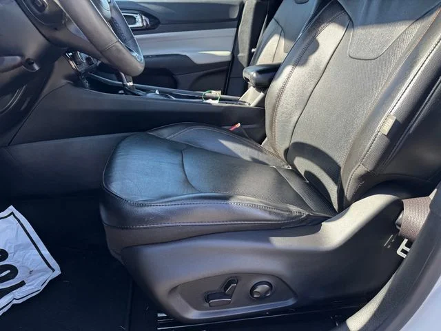 Certified Used 2023 White Jeep Limited image 22