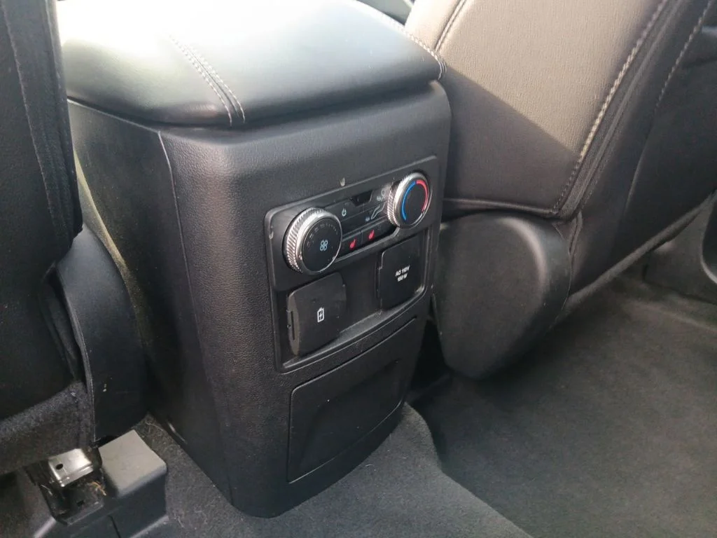 Used 2022 Black Metallic Ford Limited image 27