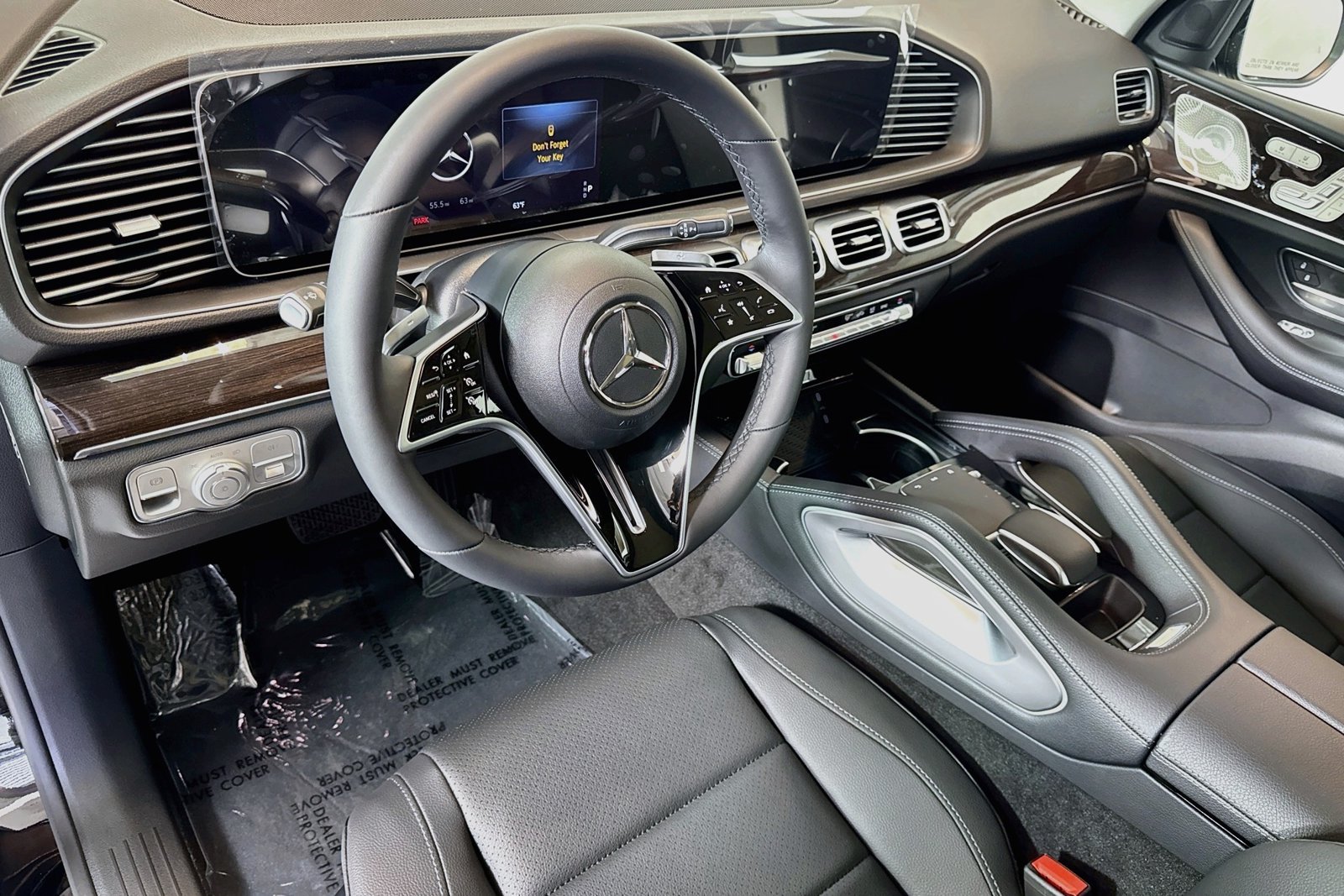 New 2026 Black Mercedes-Benz GLE 450 image 9