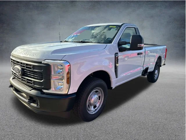 New 2026 Oxford White Ford F-350® XL image 31