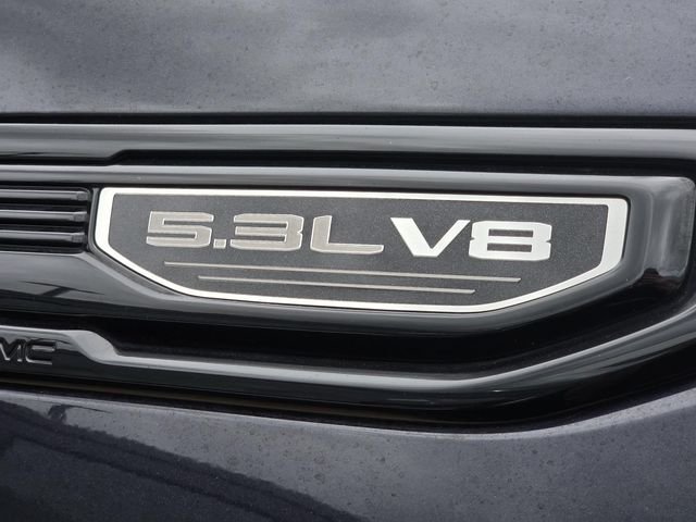 Used 2024 Silver GMC Elevation image 6