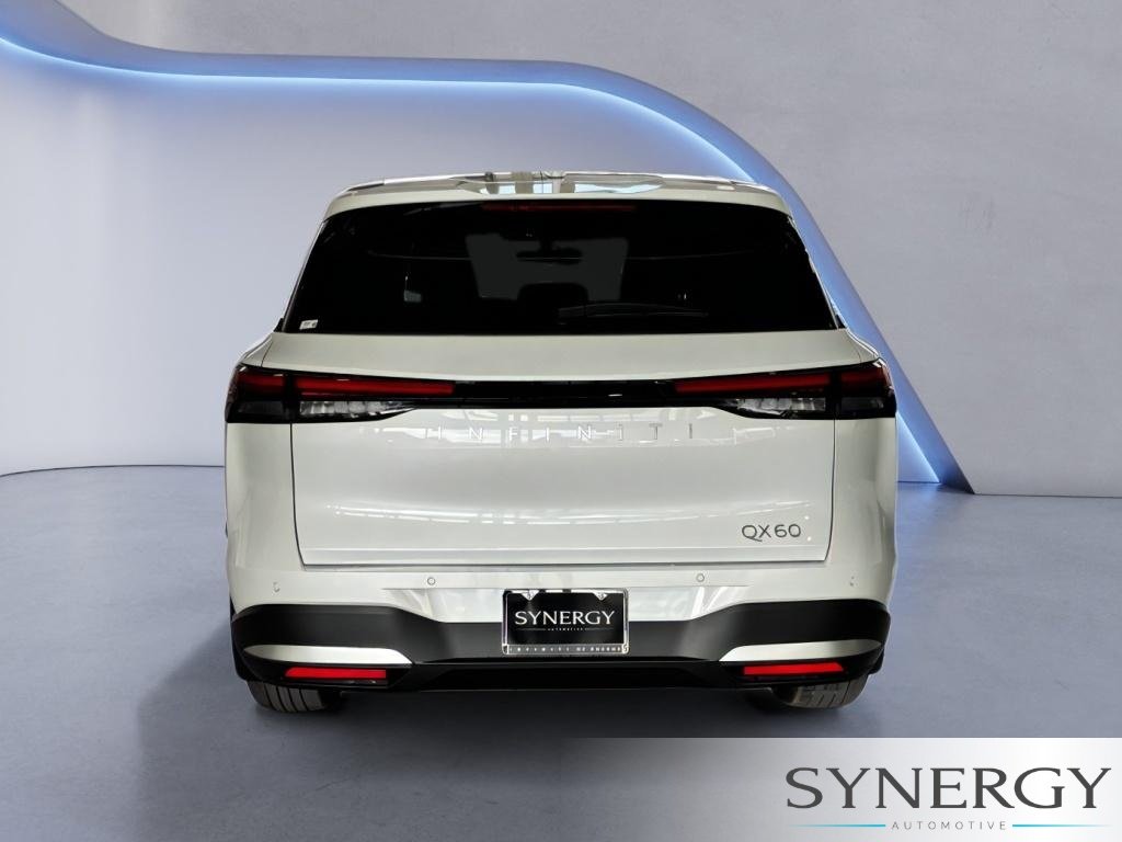 New 2027 RADIANT WHITE INFINITI Pure FWD image 7