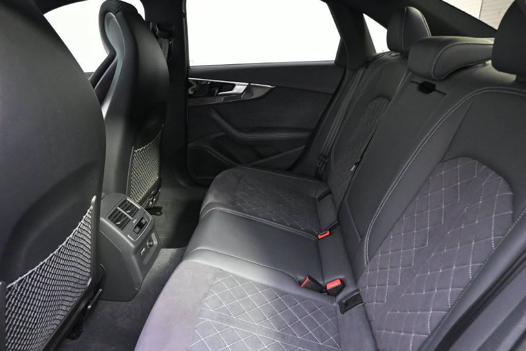 2023 Audi S4 Premium Plus - Photo 18