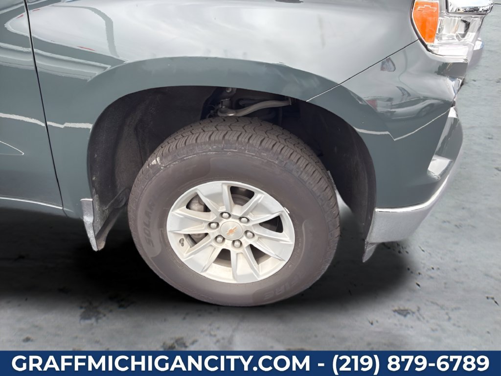Used 2025 Cypress Gray Chevrolet LT image 36
