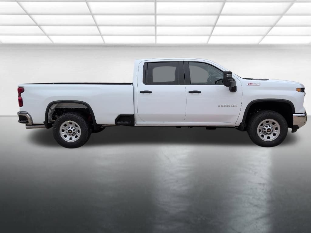 New 2026 Summit White Chevrolet WT image 28