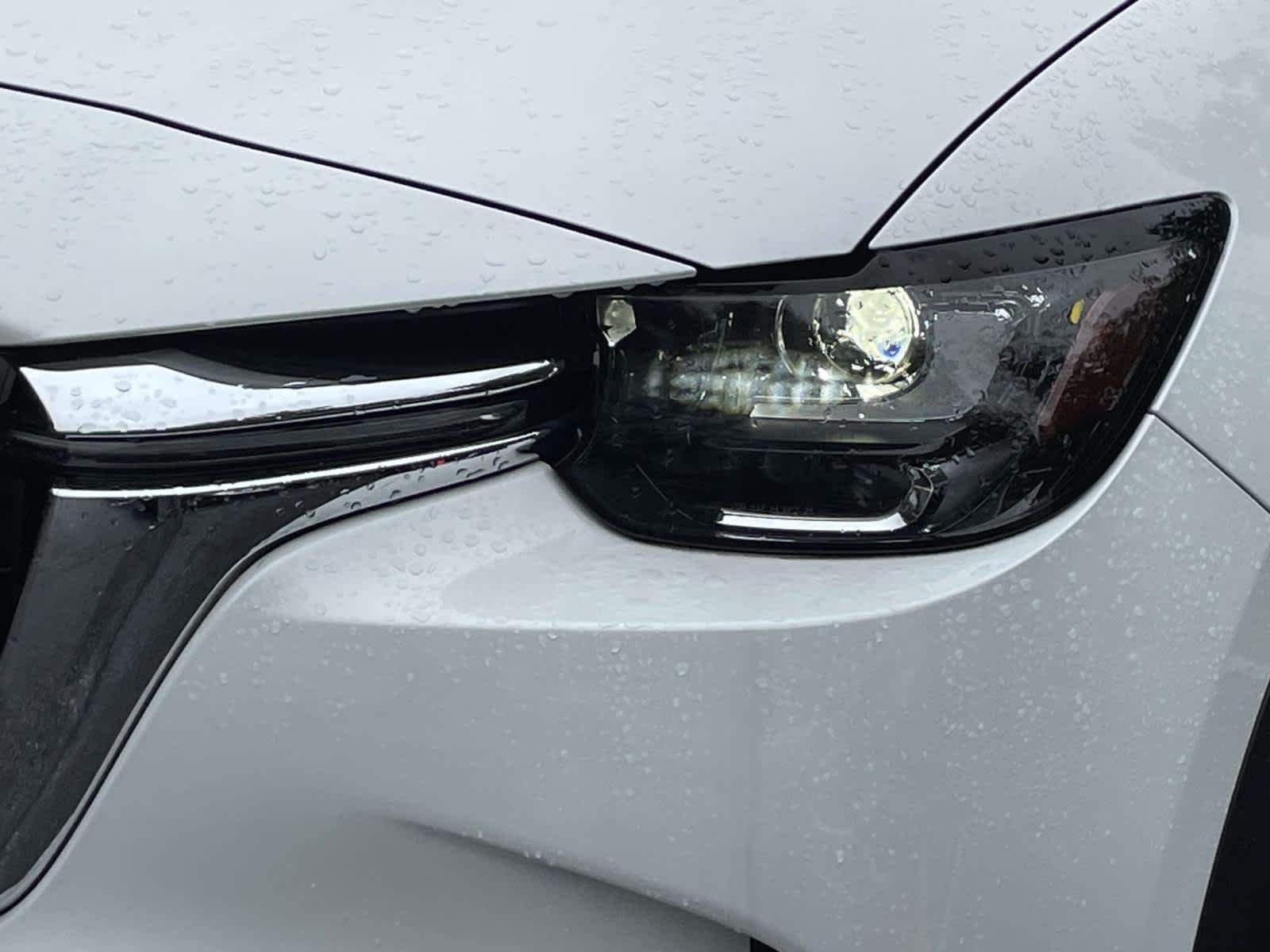 Used 2024 Rhodium White Premium Mazda Premium image 18
