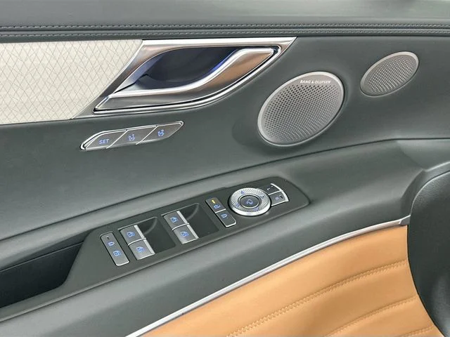 New 2026 Genesis GV80 2.5T Prestige