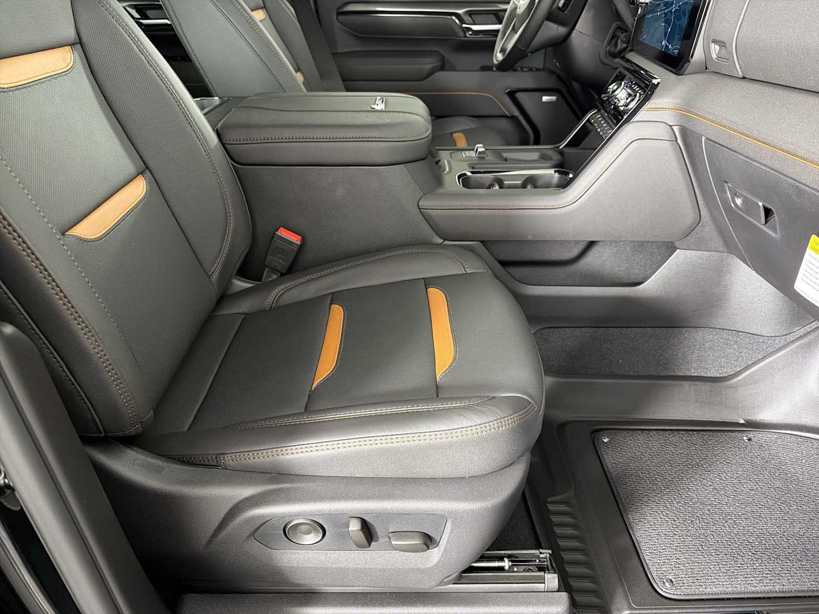 2026 GMC Sierra 2500HD AT4 - Photo 11