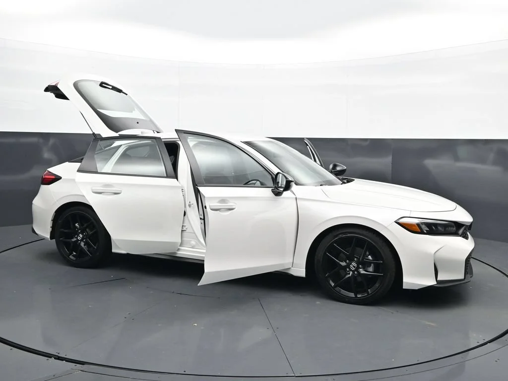 2026 Honda Civic Hatchback Sport - Photo 41