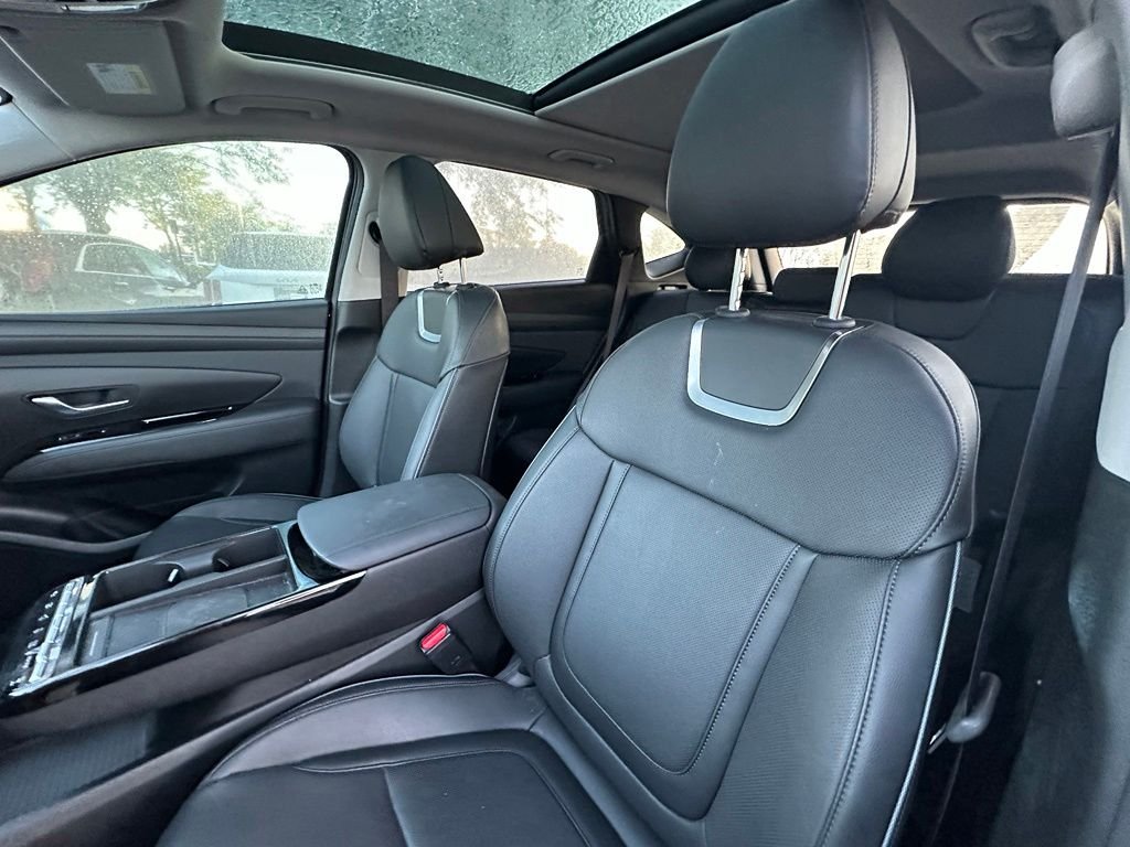 2025 Hyundai Tucson Limited - Photo 11