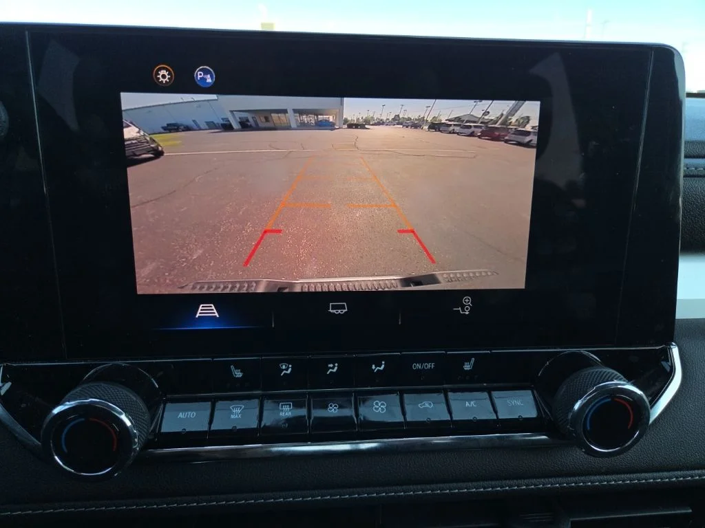 Used 2023 Gray Chevrolet LT image 34