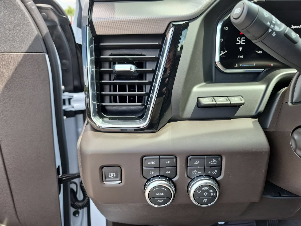2026 GMC Sierra 1500 Denali - Photo 18